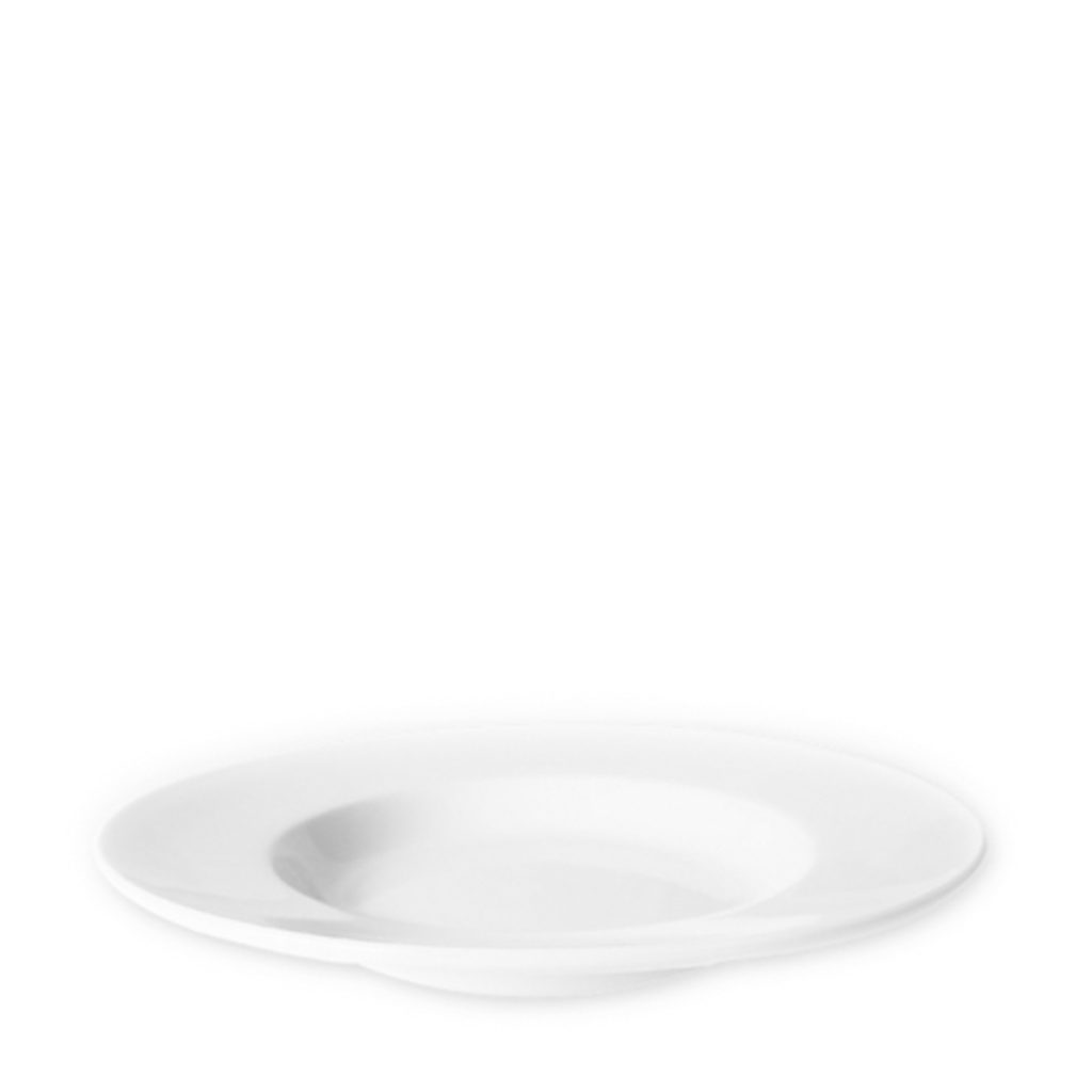Fortis’ elegant round soup plate.