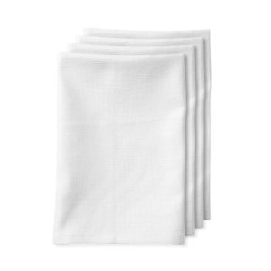 A white plain napkin.