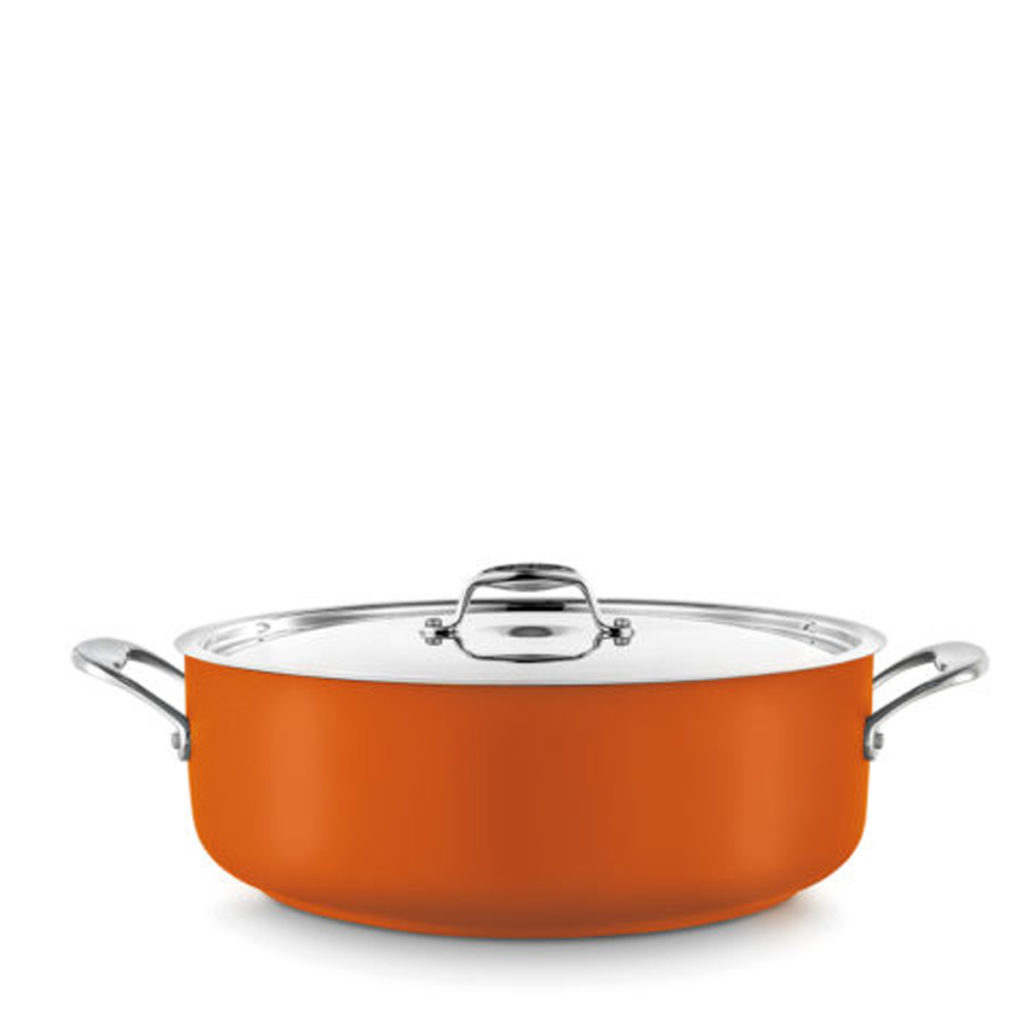 A low casserole pot in orange.