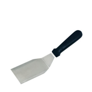 A beveled edge burger turner.