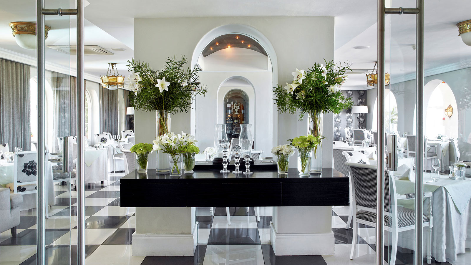 THE MARINE HOTEL, HERMANUS