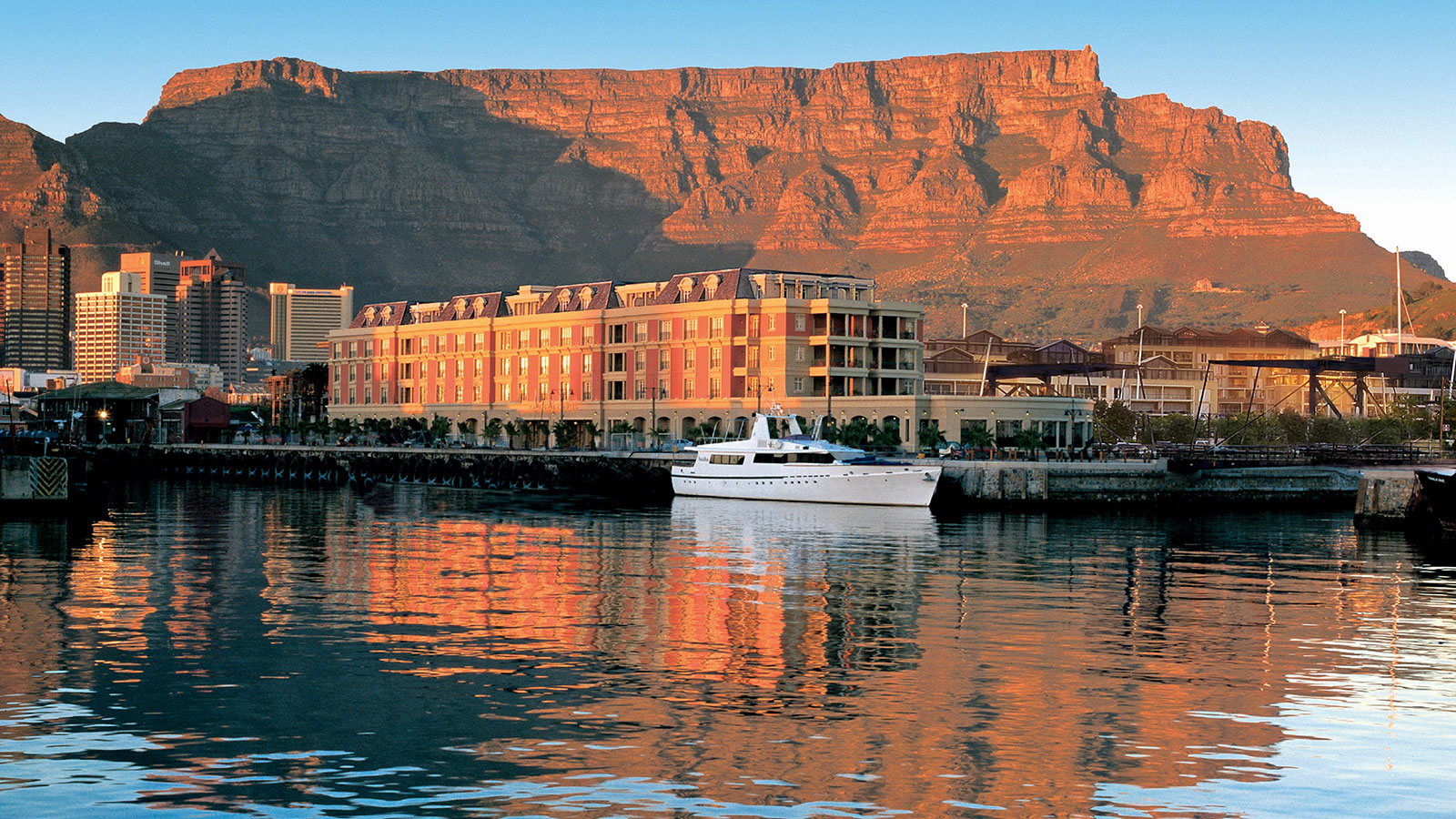 THE CAPE GRACE HOTEL, CPT