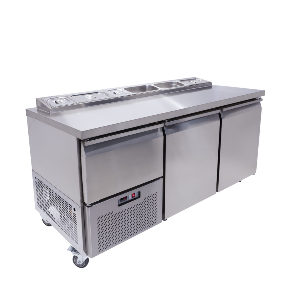 The deep pizza underbar by Salvadore.