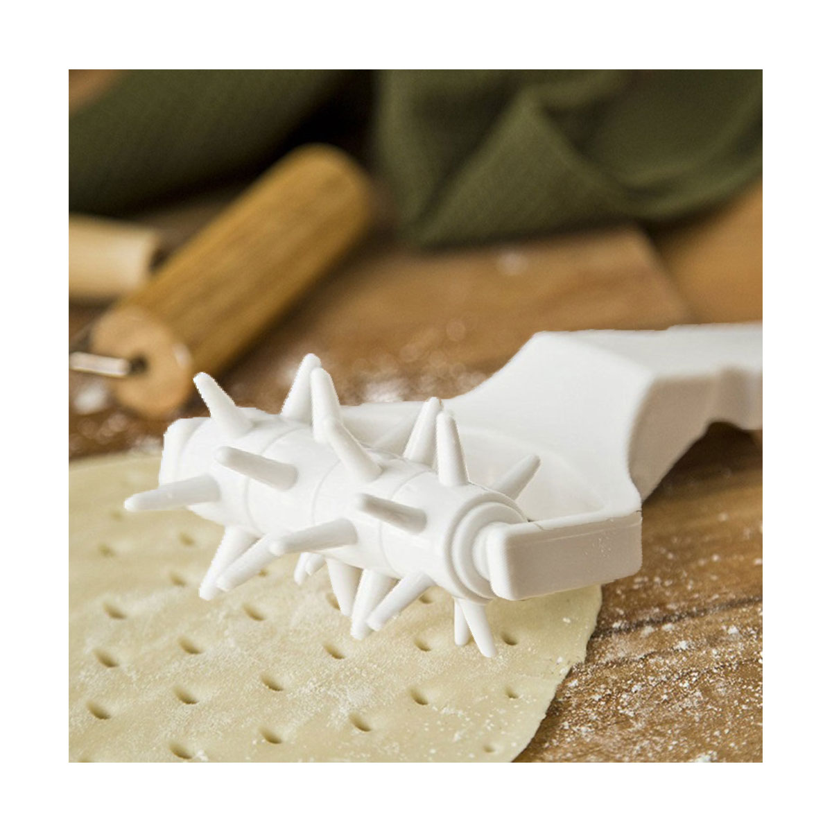 SPIKE ROLLER AND DOUGH DOCKER PLASTIC - Image 2
