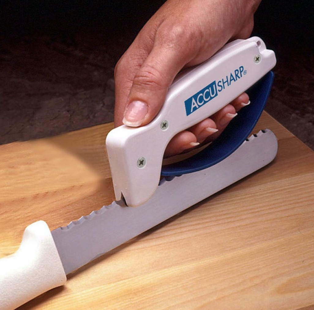 KNIFE SHARPENER HAND HELD ACCUSHARP - Image 2