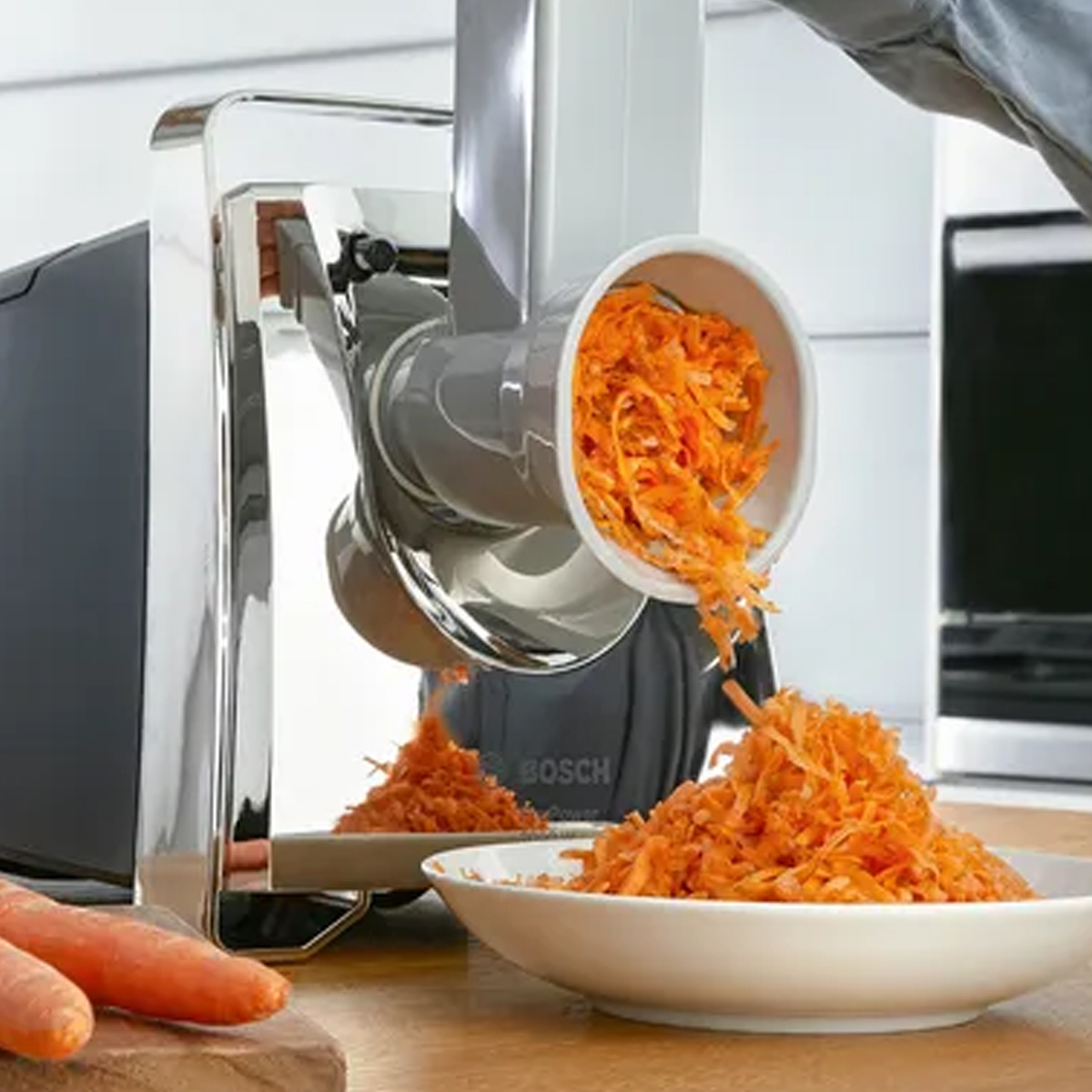 PRO POWER MEAT MINCER <br> 2000W BLACK/CHROME <br> By Bosch - Image 6