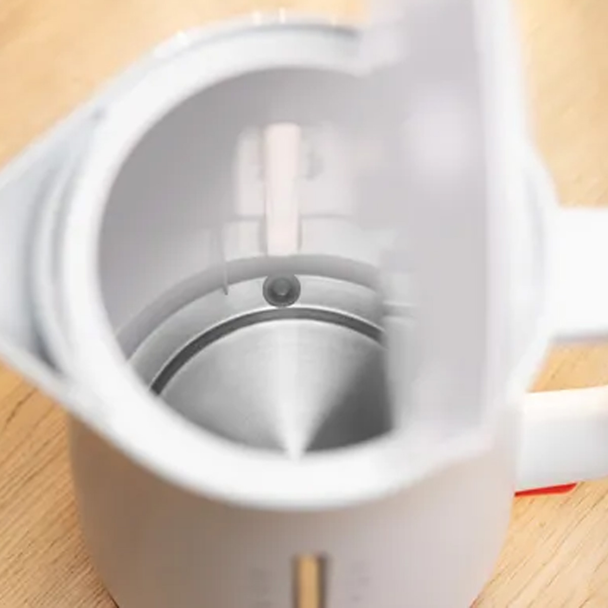 1.7L WHITE KETTLE <br> MYMOMENT - SERIES 2 <br> By Bosch - Image 5